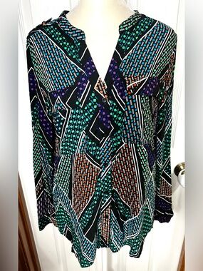 (NWOT) CK Calvin Klein Blouse Top Geometric Long Sleeve Lightweight Multicolor M